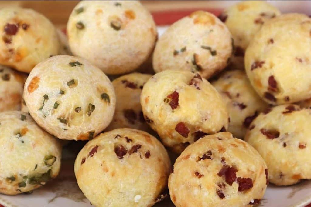 Pão De Queijo Recheado