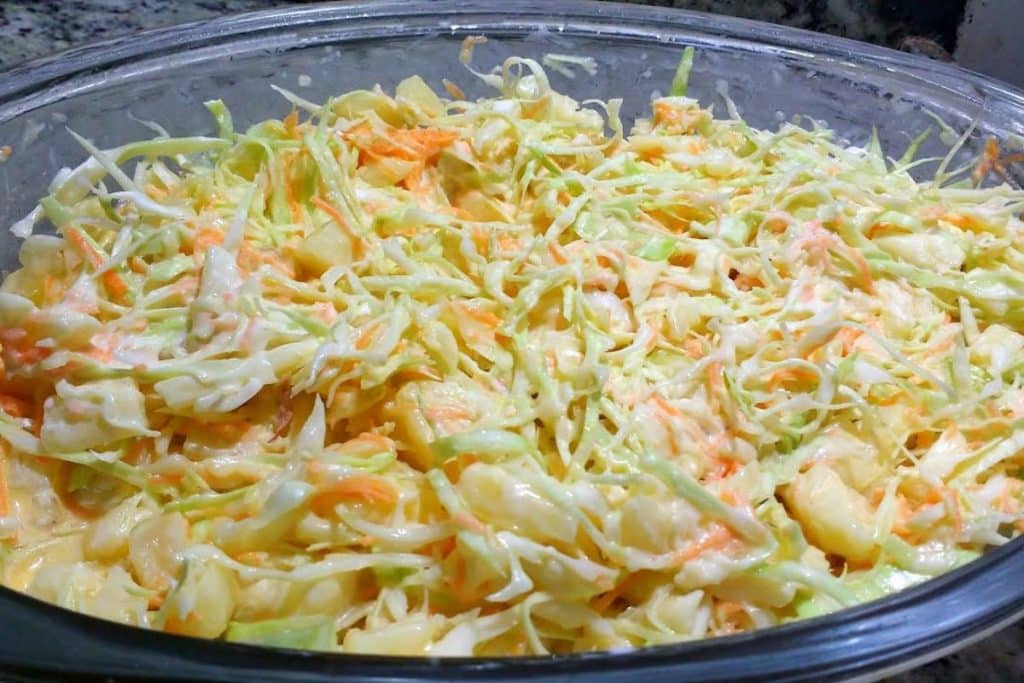 Salada De Repolho Com Abacaxi