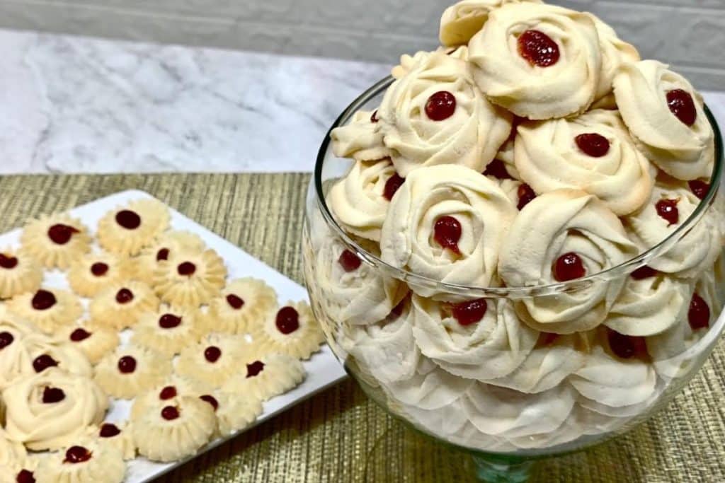 Biscoitinho Amanteigado Com Goiabada