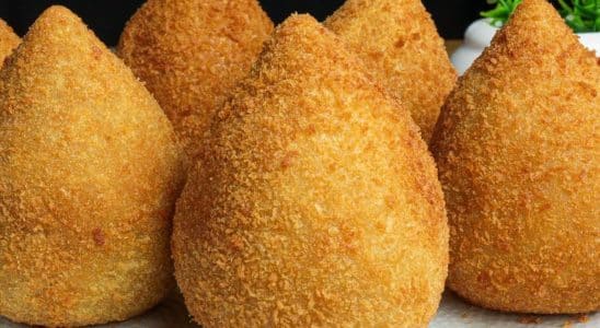 Coxinha De Carne Assada