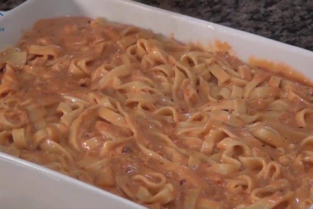 Macarrão Com Creme De Leite