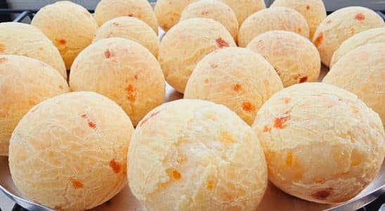 Pão De Queijo Com Polvilho