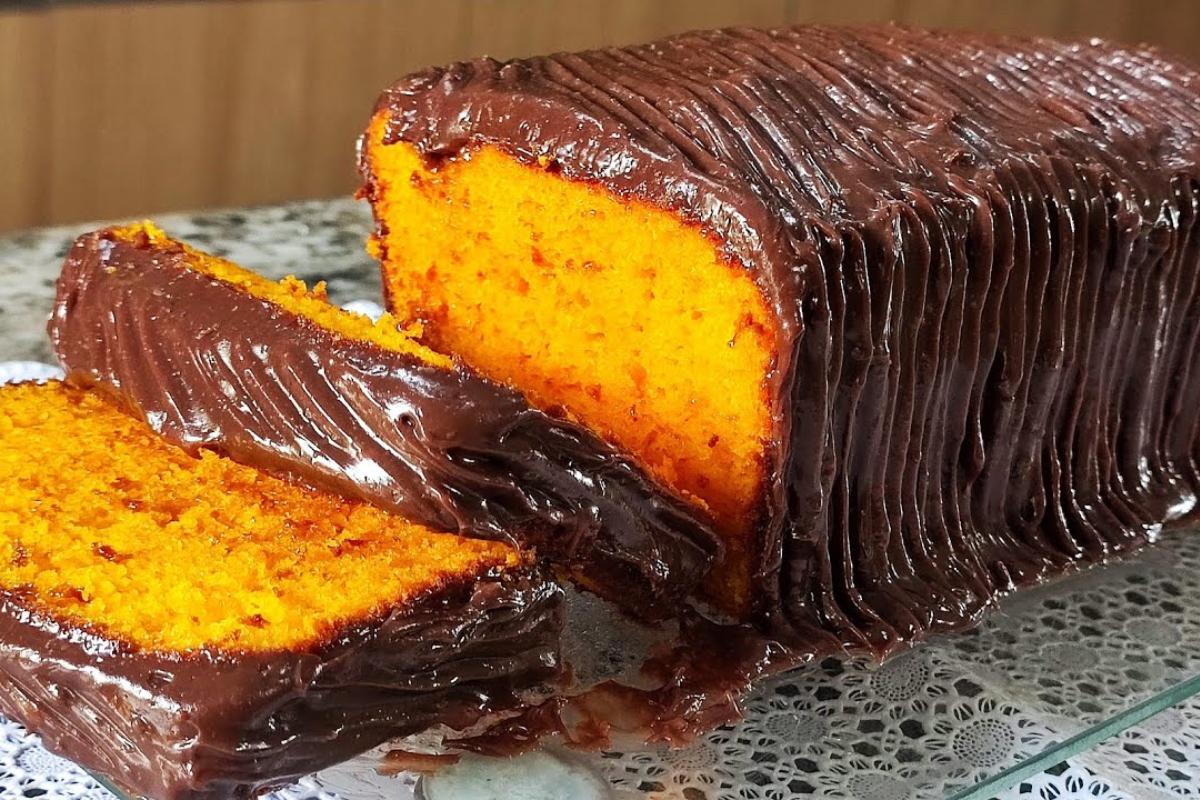 bolo de cenoura com chocolate