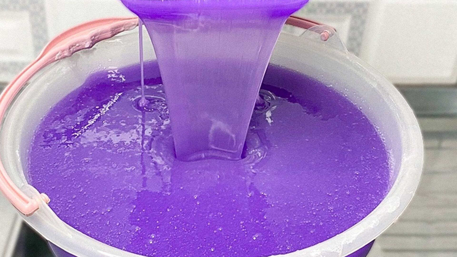 Sabão líquido caseiro concentrado e perfumado feito com sal que rende ...