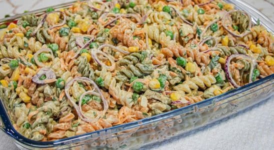 salada de macarrão