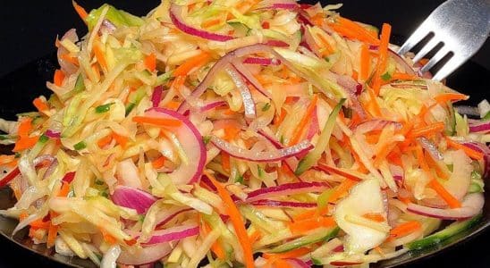 Salada De Repolho Refrescante