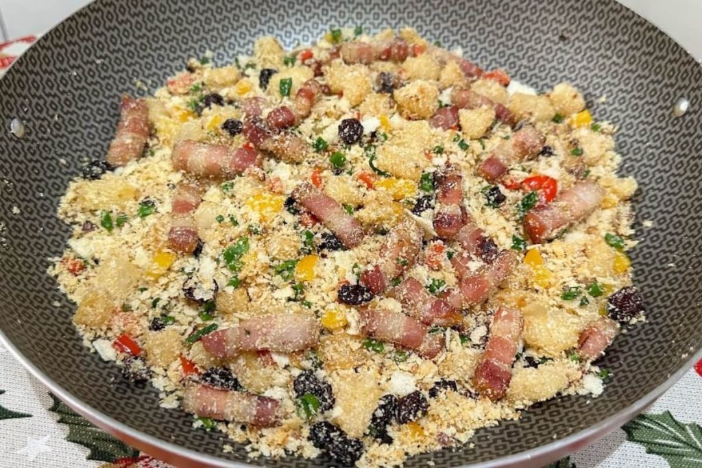 Farofa De Abacaxi Com Bacon