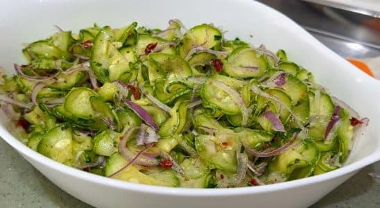 salada de abobrinha