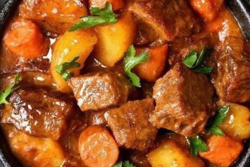 Carne De Panela Com Legumes