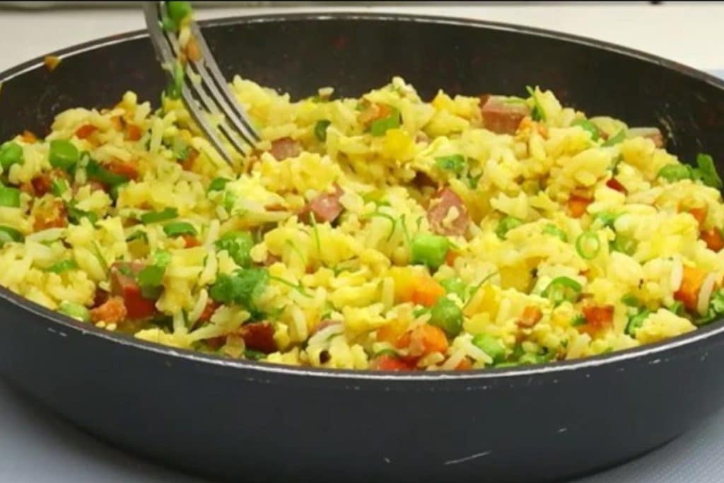 Receita Com Arroz Amanhecido