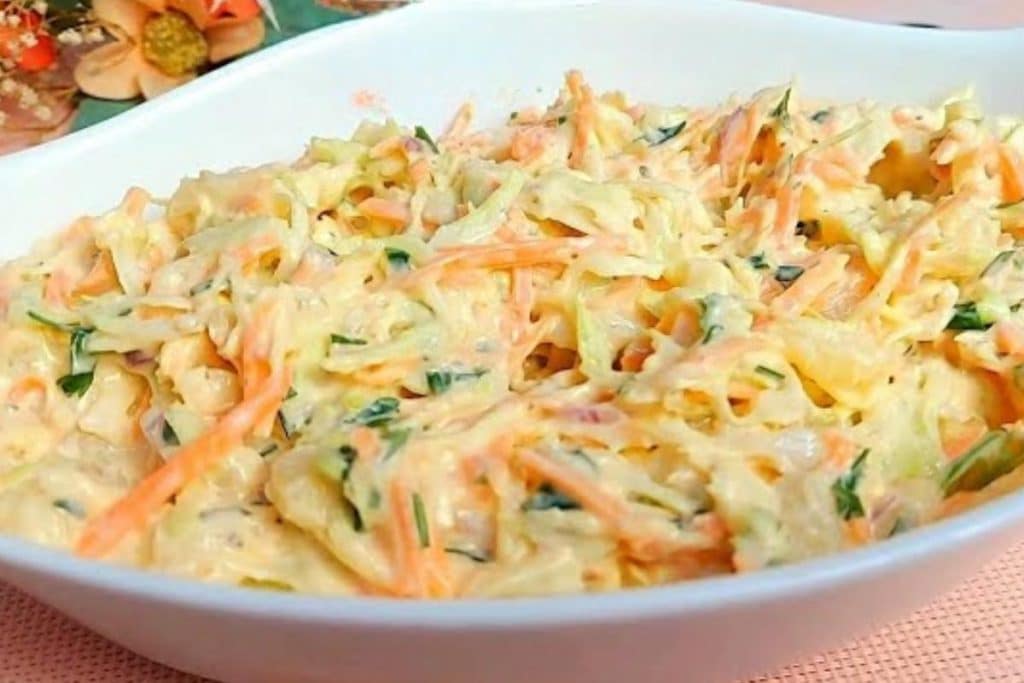 Salada De Repolho Cremosa