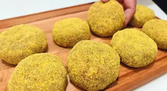 Esse é o melhor bolinho de carne moída que existe: parece salgado de lanchonete 3 bolinho de carne moída