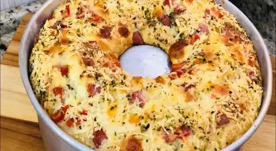Bolo salgado de arroz amanhecido: ótima novidade para seu café da manhã ou da tarde 3 bolo salgado de arroz amanhecido