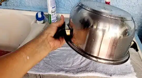 Como tirar mancha de panela de alumínio: dica incrível para te ajudar depois do almoço 4 como tirar mancha de panela