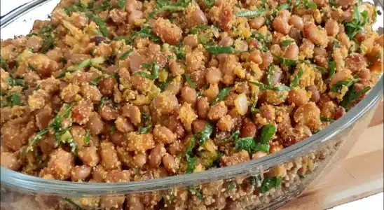 Feijão tropeiro completo e saboroso igualzinho de restaurante mineiro 4 feijão tropeiro