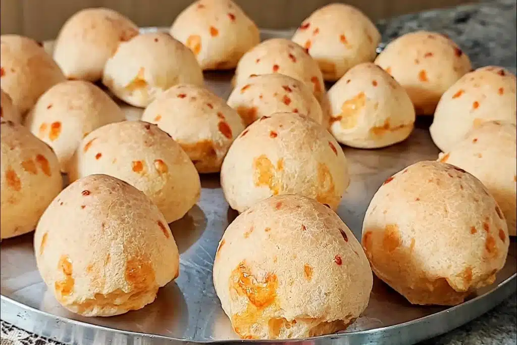 pão de queijo