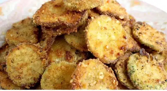 Aprendi o segredo do restaurante para fazer abobrinha empanada sequinha e crocante 1 abobrinha empanada