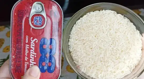 Receita fácil e deliciosa de almoço com sardinha que faço quando estou sem tempo para cozinhar 1 almoço com sardinha