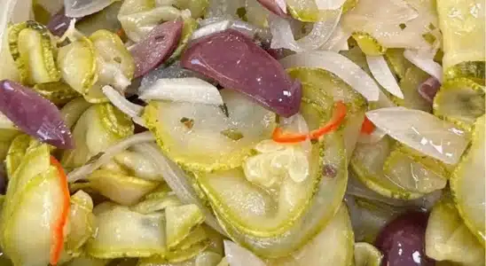 Antepasto de abobrinha em conversa: leve e refrescante para acompanhar seu almoço 4 antepasto de abobrinha