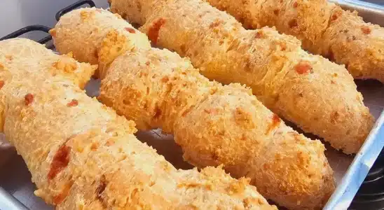 Biscoito de polvilho assado mineiro: não dá para resistir com uma xícara de café 4 biscoito de polvilho assado