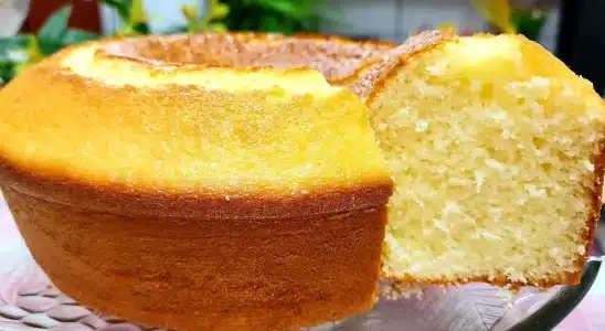 Bolo simples da vovó: ainda dá tempo de você fazer para o café da manhã 4 bolo simples da vovó