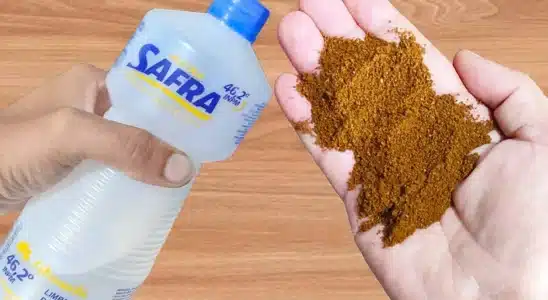 Como evitar mau cheiro na geladeira: essa dica dura a semana toda depois é só fazer de novo 4 como evitar mau cheiro na geladeira