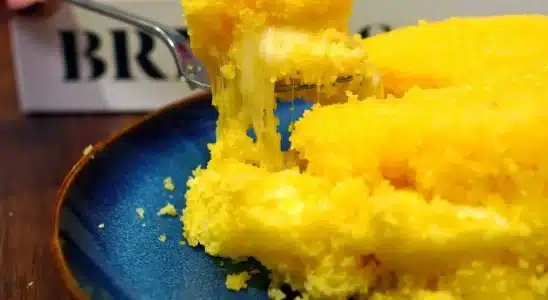 Receita de cuscuz nordestino recheado: serve muito bem em qualquer refeição 1 cuscuz nordestino