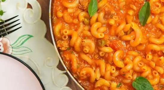 Macarrão de uma panela só com atum cheio de saber e muito simples de fazer 4 macarrão de uma panela só