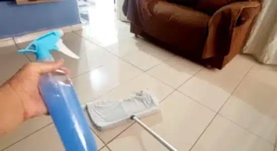 Misturinha limpa piso caseira: sua casa mais limpa e cheirosa a semana toda 4 misturinha limpa piso caseira