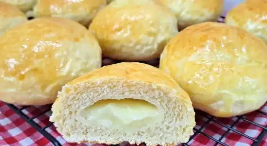 Pão de batata com requeijão: quando eu faço aqui em casa não sobra um 3 pão de batata com requeijão