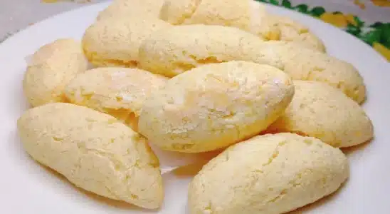 Aprendi a fazer um pãozinho de polvilho com 1 ingrediente secreto que você já tem no armário 2 pãozinho de polvilho