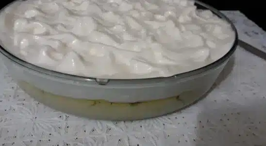 Sobremesa de abacaxi que é certeza de sucesso no seu almoço de domingo 3 sobremesa de abacaxi