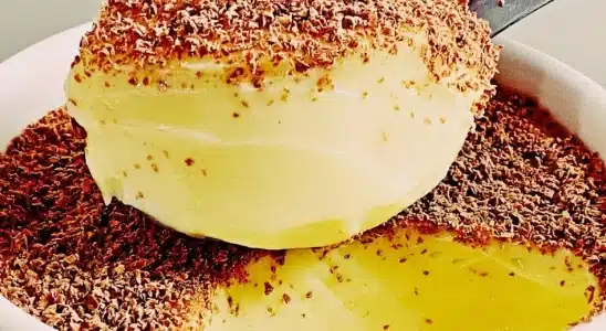 Como fazer uma sobremesa feita à mão usando apenas 3 ingredientes 4 sobremesa feita à mão