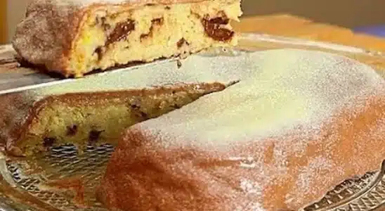 Torta cremosa deliciosa com apenas 4 ingredientes e não vai farinha de trigo 2 torta cremosa