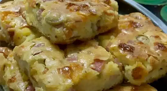 Torta napolitana cremosa com massa especial que desmancha na boca 3 torta napolitana