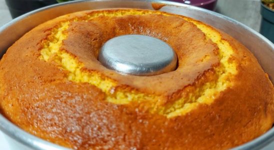 Bolo de fubá com creme de leite da roça é só preparar o cafézinho e saborear 4 bolo de fubá com creme de leite