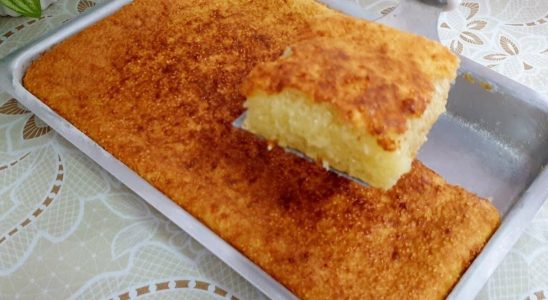 Bolo de tapioca na assadeira grande para o lanche da tarde que fica uma delícia 4 bolo de tapioca