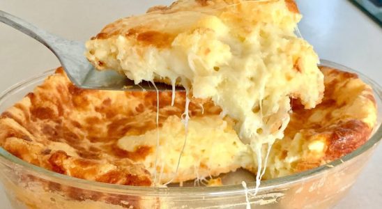 Bolo pão de queijo na travessa: uma ótima novidade para seu lanche da tarde no feriado 4 bolo pão de queijo na travessa