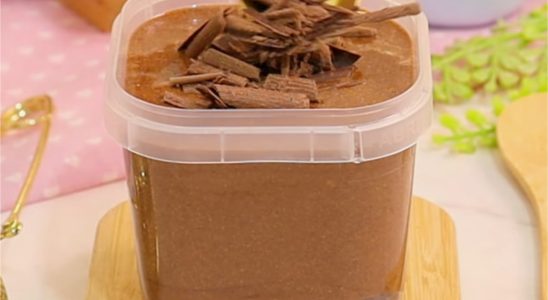 Mousse de chocolate perfeito que fica cremoso sem colocar chantilly nem gelatina 1 mousse de chocolate 1504 1