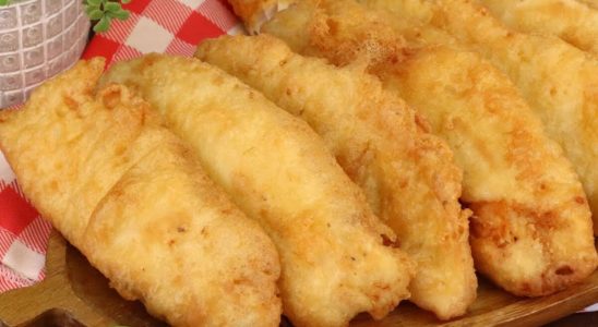 Peixe frito crocante e empanado com uma casquinha bem sequinha 3 peixe frito crocante