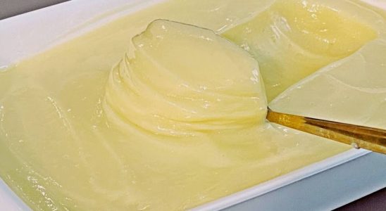Como fazer sobremesa com 2 ingredientes: são bem simples e já tem no seu armário 3 sobremesa com 2 ingredientes