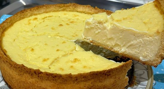 Torta de ricota mega cremosa: parece doce de cafeteria chique 1 torta de ricota