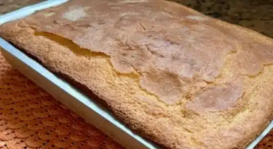 Bolo caseiro para o café: esse é o meu preferido e tem um segredinho para deixar mais fofinho 1 bolo caseiro para o café