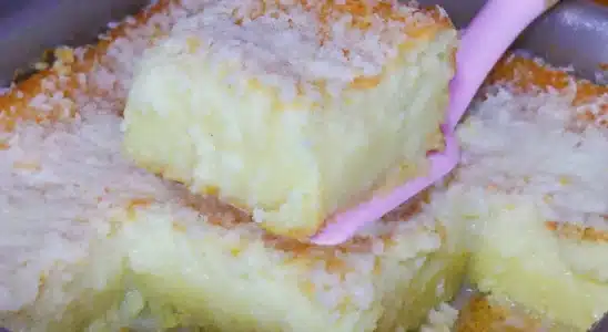Bolo de coco sem trigo: daqueles bem molhadinhos para enrolar em papel alumínio 4 bolo de coco sem trigo