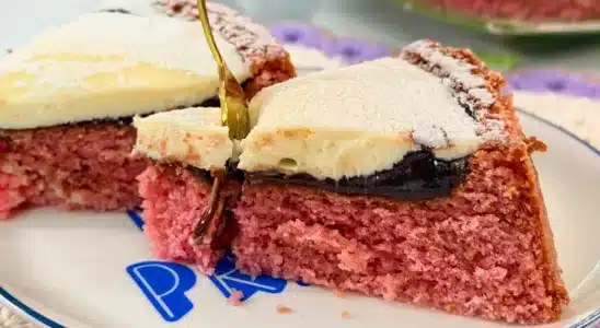 Bolo de Nesquik simples de fazer com uma cobertura sensacional 3 bolo de nesquik