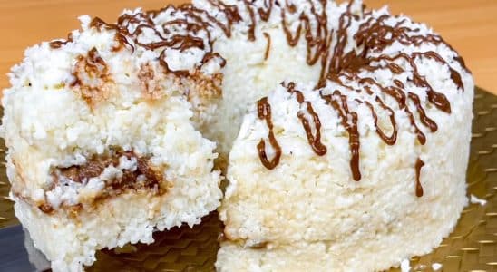 bolo de tapioca recheado