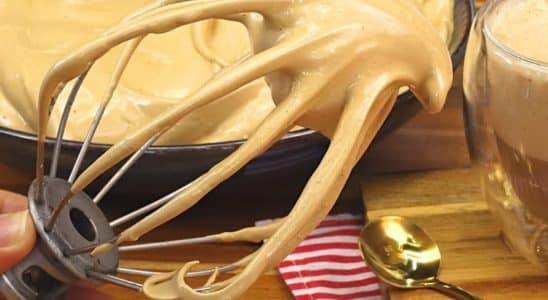 café cremoso de cafeteria