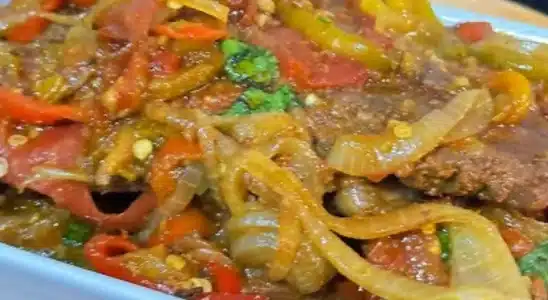 Fígado ao molho acebolado: um acompanhamento fácil e muito saboroso 2 fígado ao molho