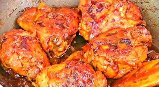 frango caramelizado na cebola
