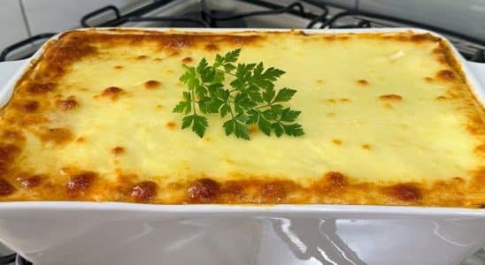lasanha cremosa de frango